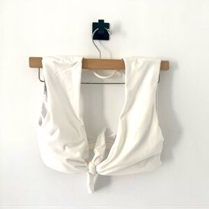 Niyamasol white top with tie